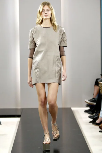 Look 6